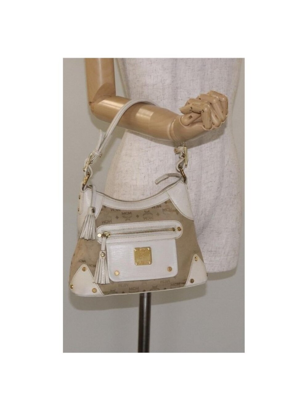 Authentic MCM Vicetos Logogram Shoulder Bag Canvas Beige Gold - Picture 12 of 16